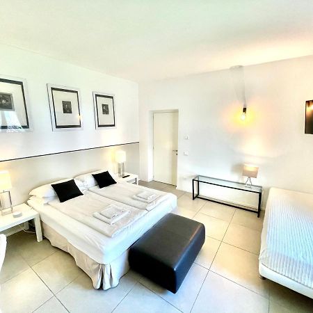 Carly'S Rooms Torbole Sul Garda Luaran gambar