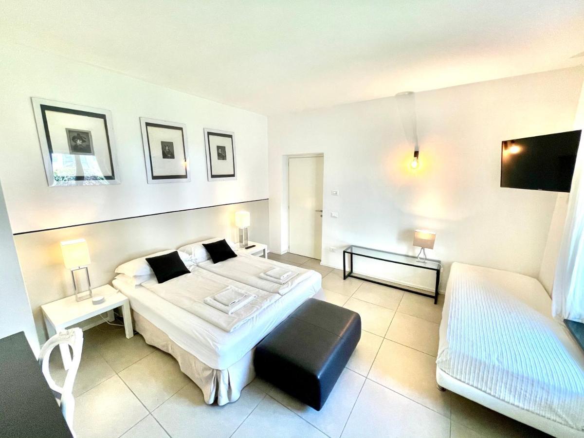 Carly'S Rooms Torbole Sul Garda Luaran gambar