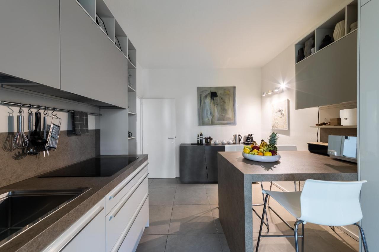 Carly'S Rooms Torbole Sul Garda Luaran gambar