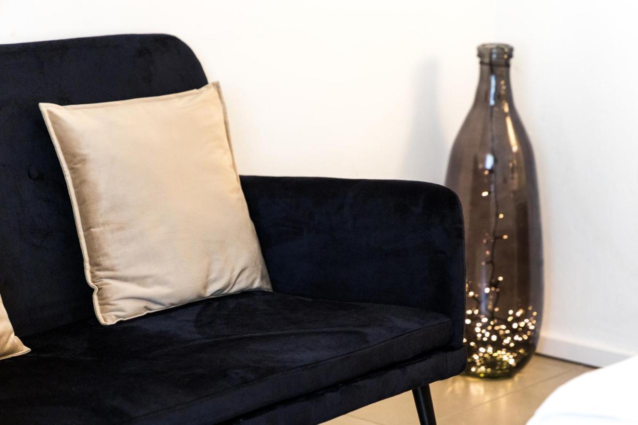 Carly'S Rooms Torbole Sul Garda Luaran gambar
