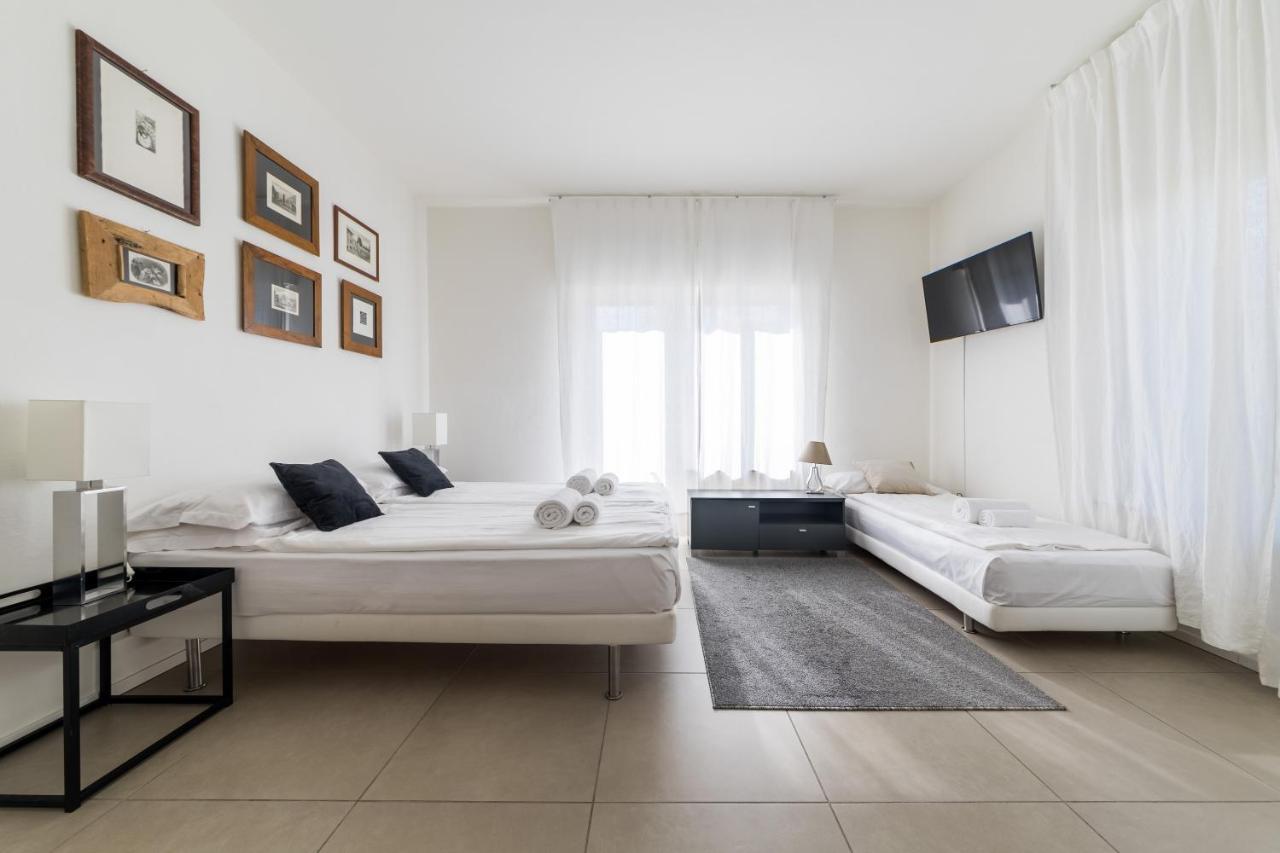 Carly'S Rooms Torbole Sul Garda Luaran gambar