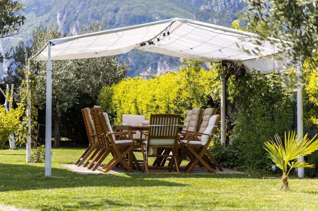 Carly'S Rooms Torbole Sul Garda Luaran gambar